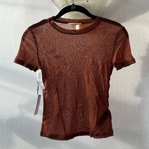 NWT Aritzia Babaton “Preview” Mesh Short Sleeve Top